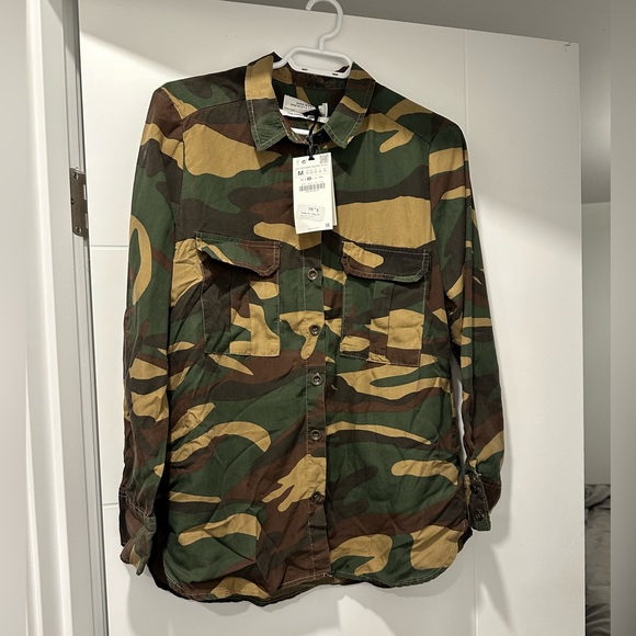 New Zara camouflage button up shirt. - Picture 1 of 1